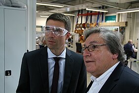 Stefan Mueller bei GDW Hohe Politik zu Besuch bei GDW