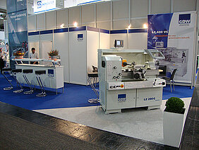 Maschine GDW auf Messe GDW Werkzeugmaschinen